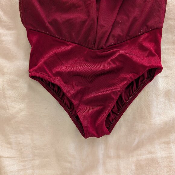 Maroon Ice Figure Skating Leotard Dress Small/Medium - Picture 8 of 11